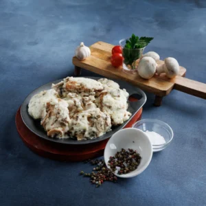 Pîrjoale Fantezie în sos alb 1 kg